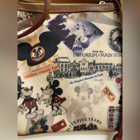 Dooney & Bourke Disneyland 55th Anniversary crossbody - Picture 12 of 15